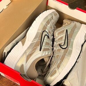 Nike P-6000 Casual Shoes